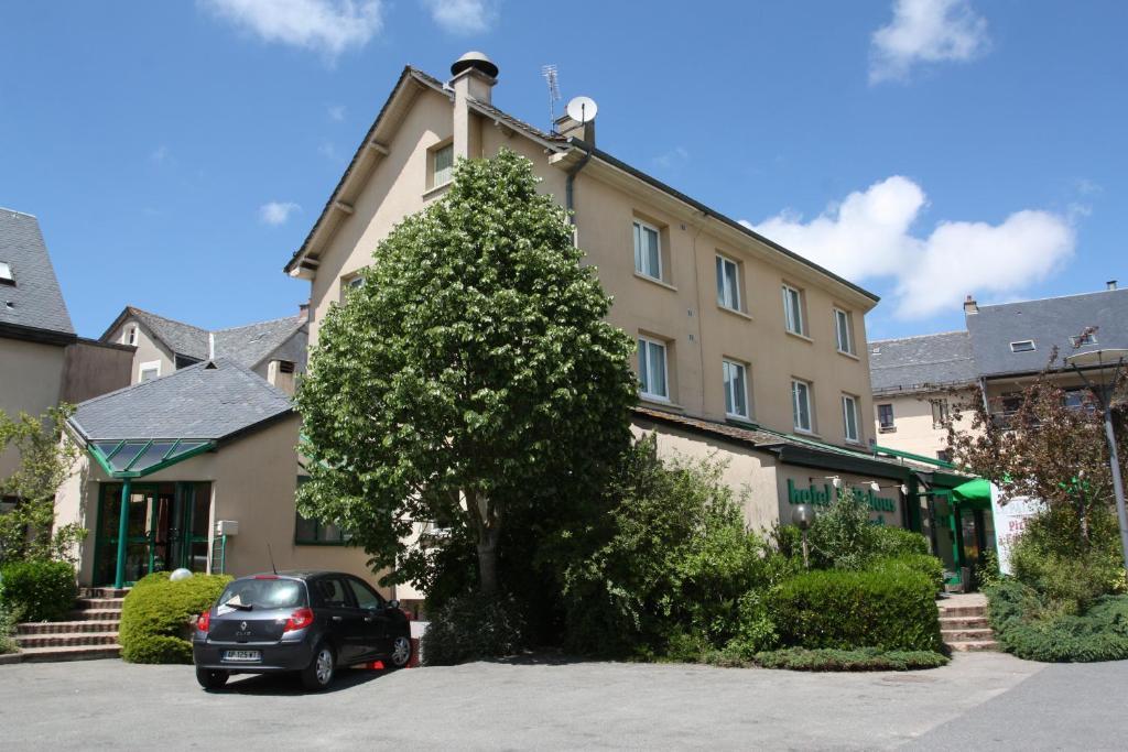 Hôtel Le Palous Baraqueville Exterior foto